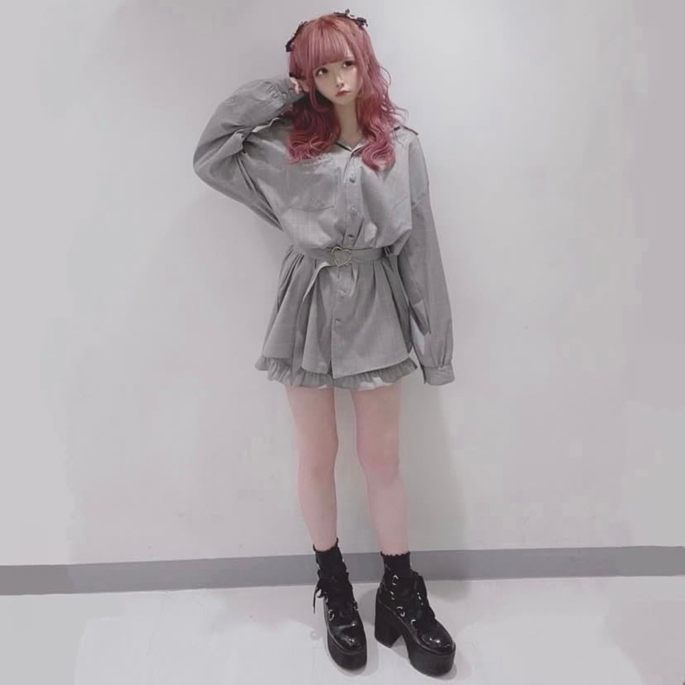 Liz Lisa Grey Check Shirt setup